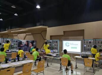 我校學(xué)子斬獲“西門子杯”中國智能挑戰(zhàn)賽全國總決賽網(wǎng)絡(luò)信息技術(shù)開發(fā)特等獎